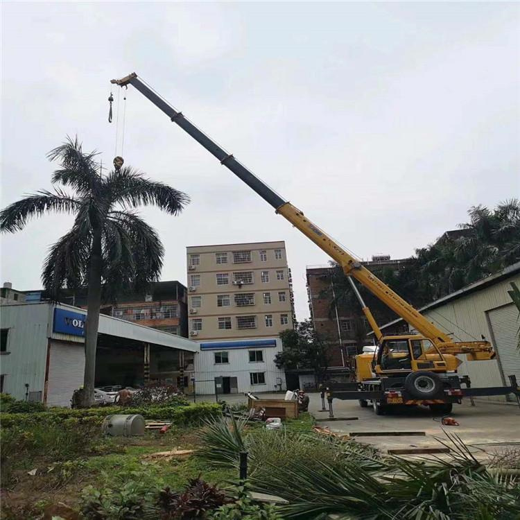 潮安12吨吊车出租一天的收费标准是什么