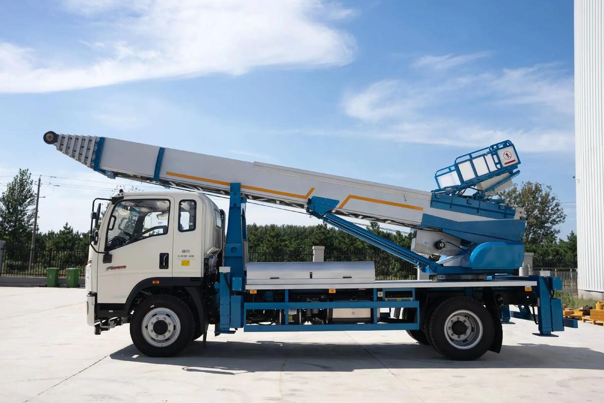 潮安云梯上料车租赁费用