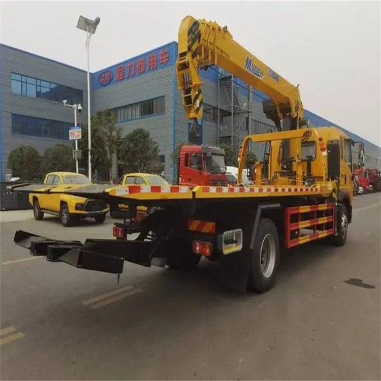 潮安附近小随车吊出租电话，轻松解决搬运烦恼